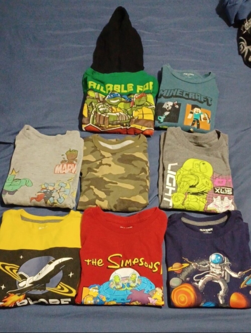 Bundle Of 8 Long Sleeve Tee Shirts For Boys Size Medium 8